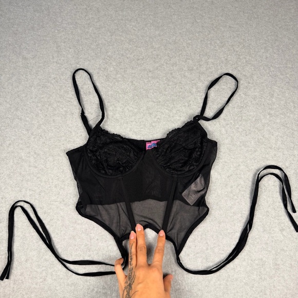 Edikted Other - Edikted Black Lace Mesh Bustier